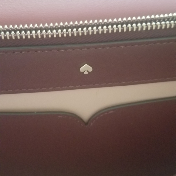 Medium Kate Spade twist lock purse - Picture 3 of 15